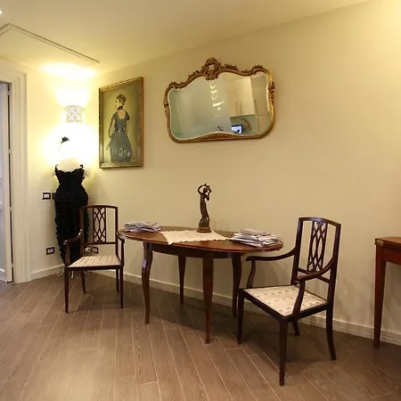 Pacetti's Place 3*