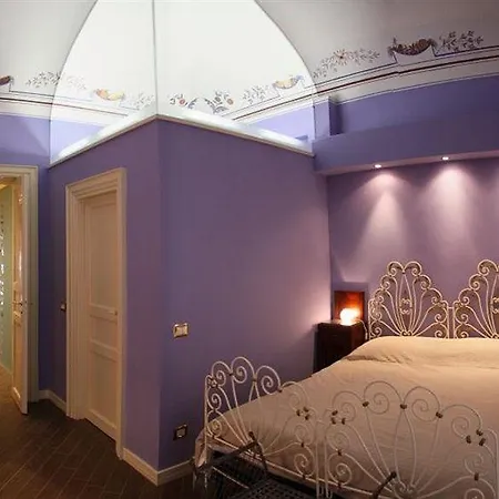 Pacetti's Place 3*